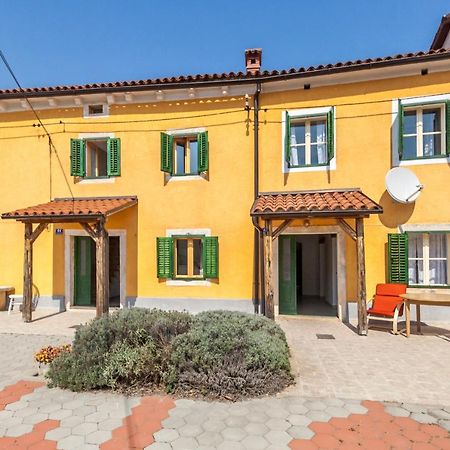 House Krizanic In Marcana, Istria, With 2 Apartments, Total 9 Guests Exterior photo