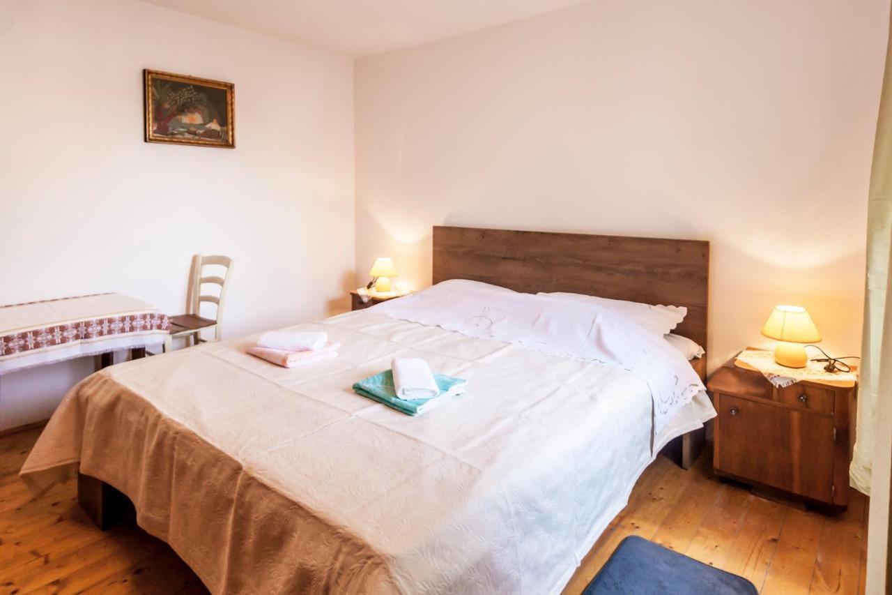 House Krizanic In Marcana, Istria, With 2 Apartments, Total 9 Guests Exterior photo