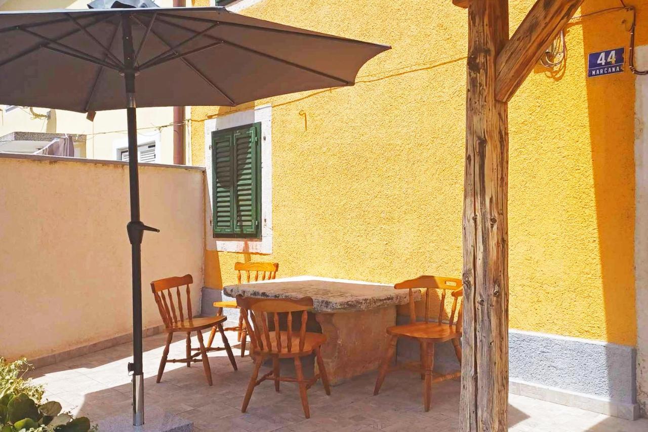 House Krizanic In Marcana, Istria, With 2 Apartments, Total 9 Guests Exterior photo